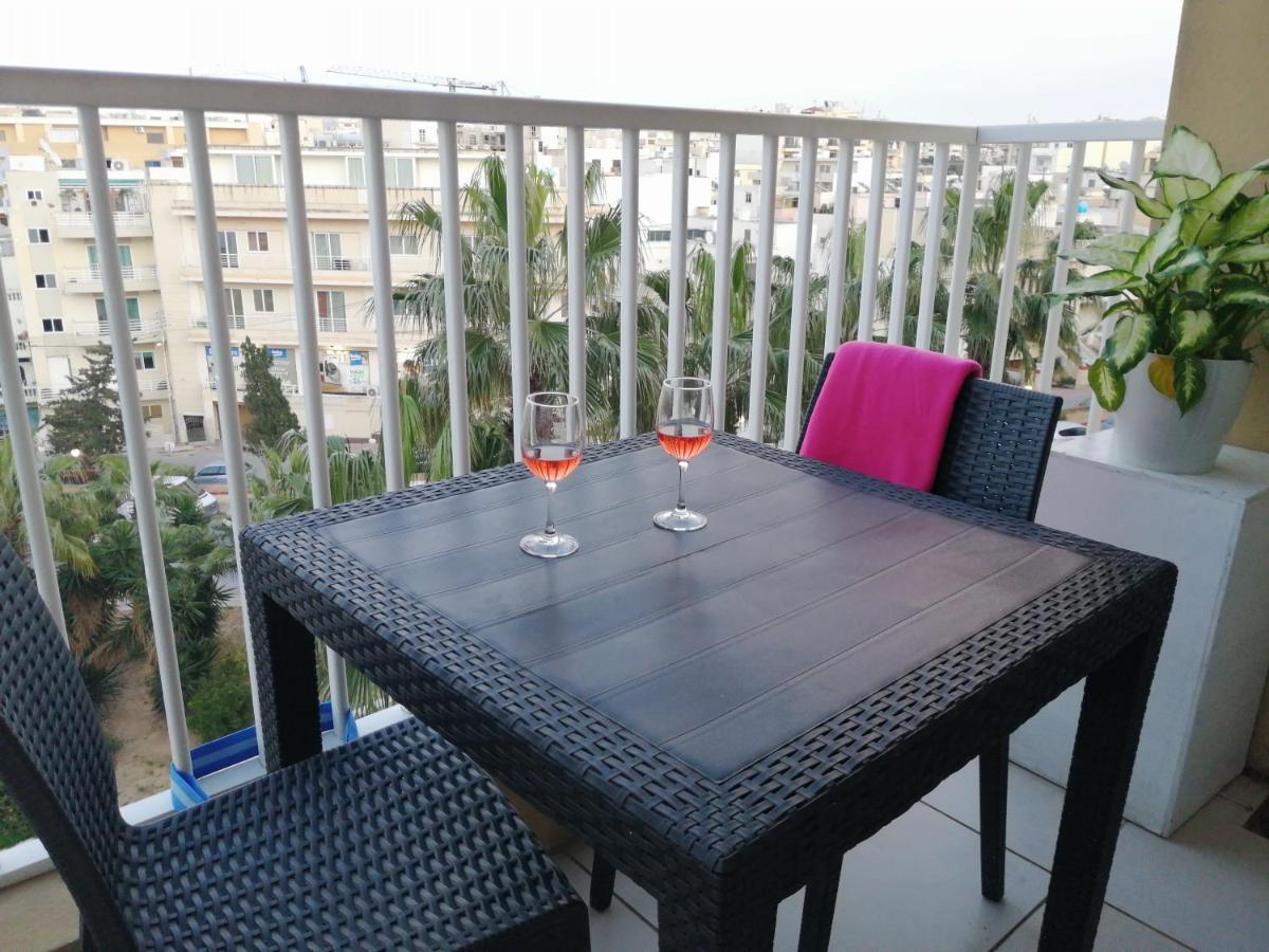 Seabreeze Apartment خليج سانت بول المظهر الخارجي الصورة